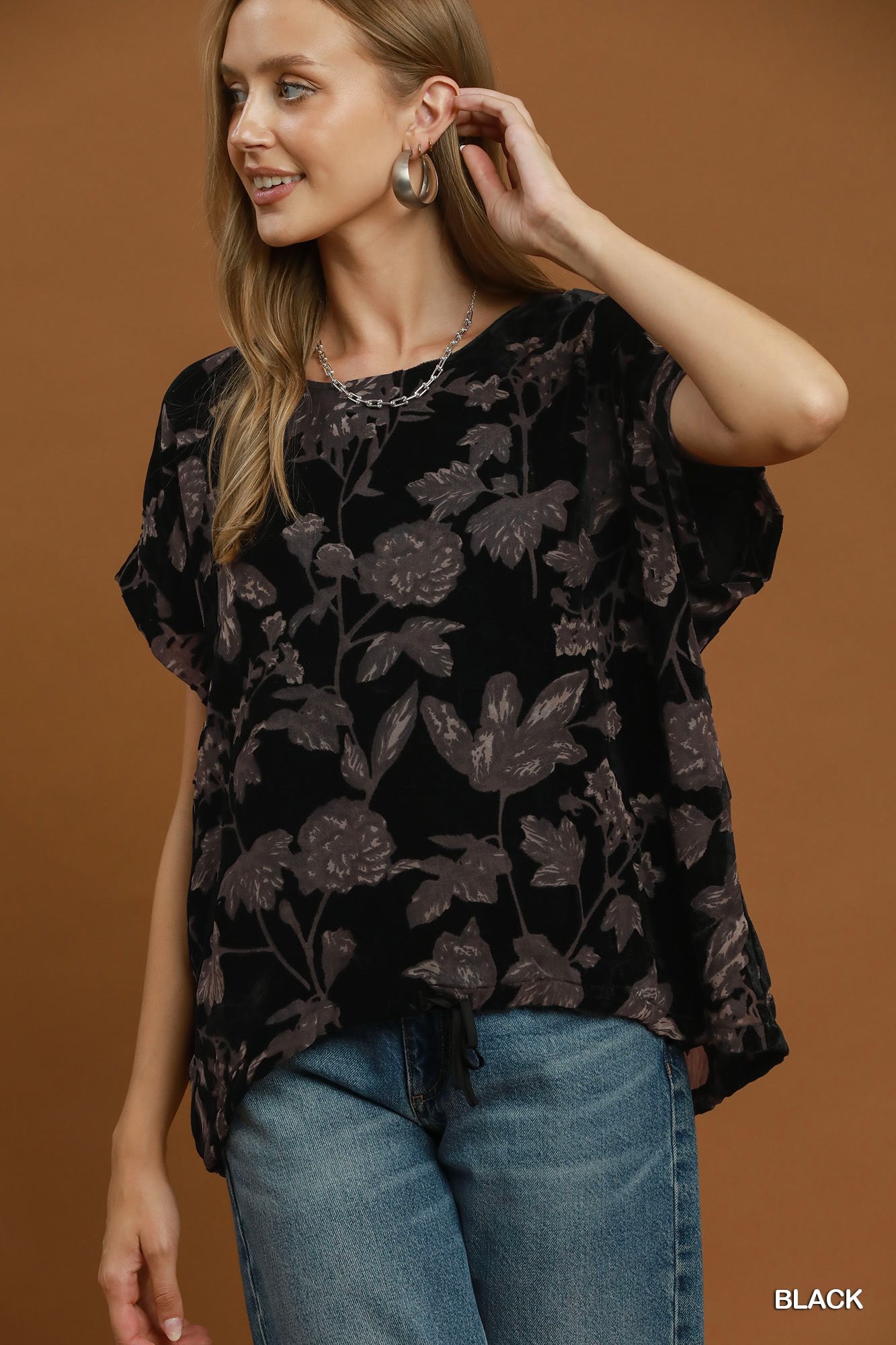 After Dark Velvet Top