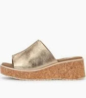 Yellow Box Vienna Gold Wedge