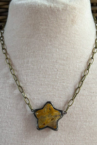 Aster Necklace Taupe