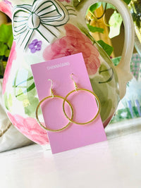 Gold Hoop Earrings : Medium