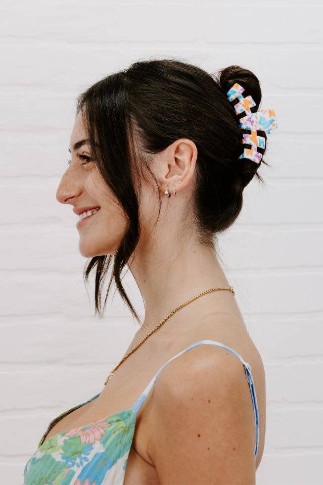 Classic Hair Clip | Med. | Fluttering By