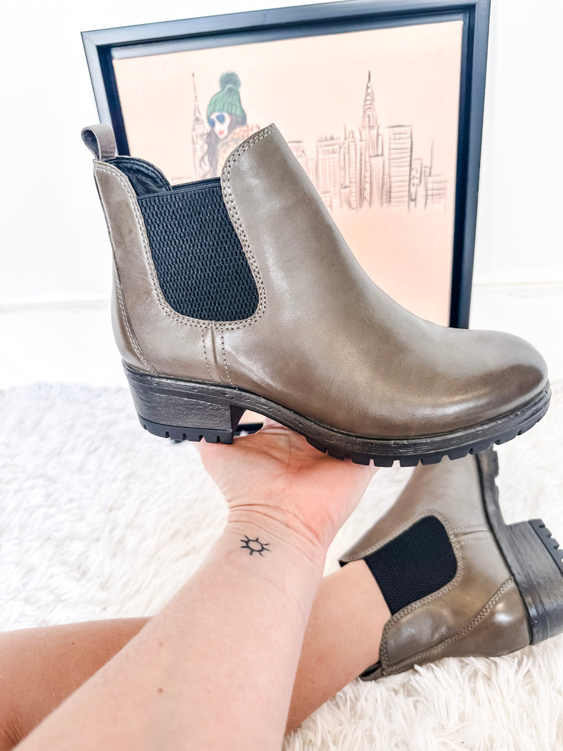 Shyra Cachet Olive Grey Bootie