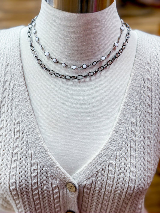 Kadee Necklace in White/Hematite