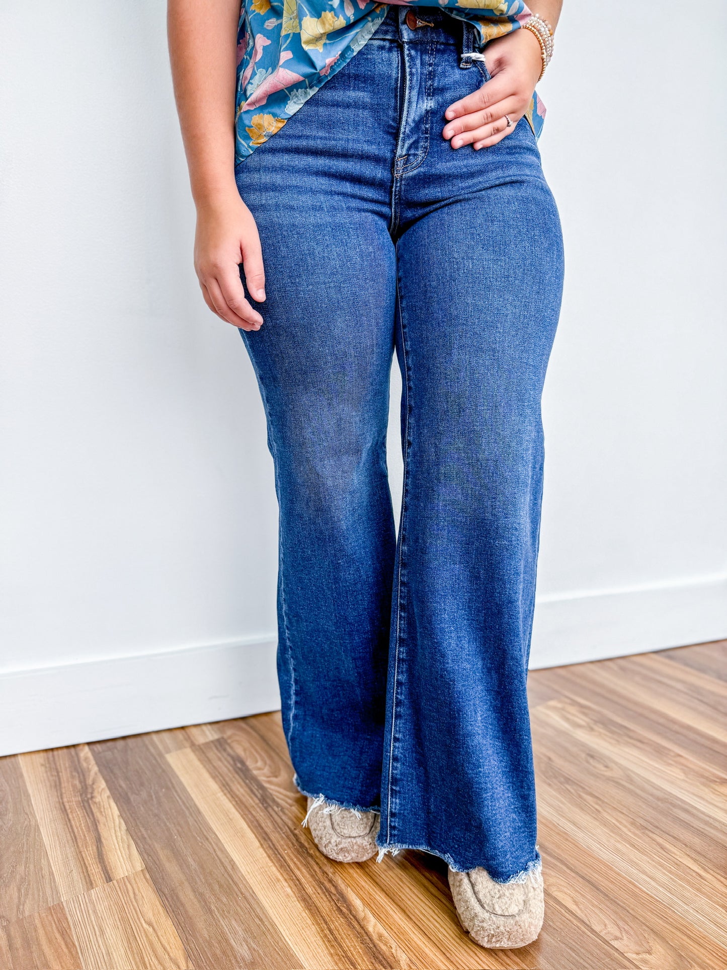 Jenny Risen Tummy Control Mid Rise Wide Jeans