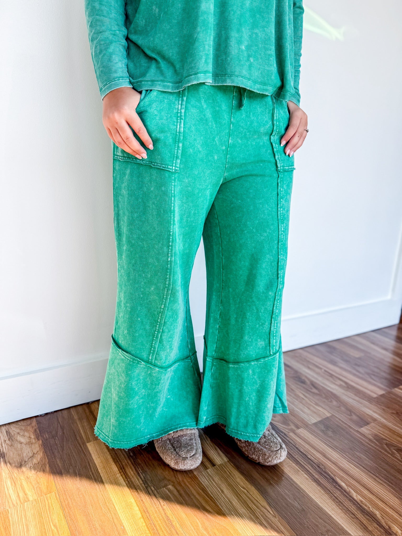 Urban Seam Flare Four Colors!