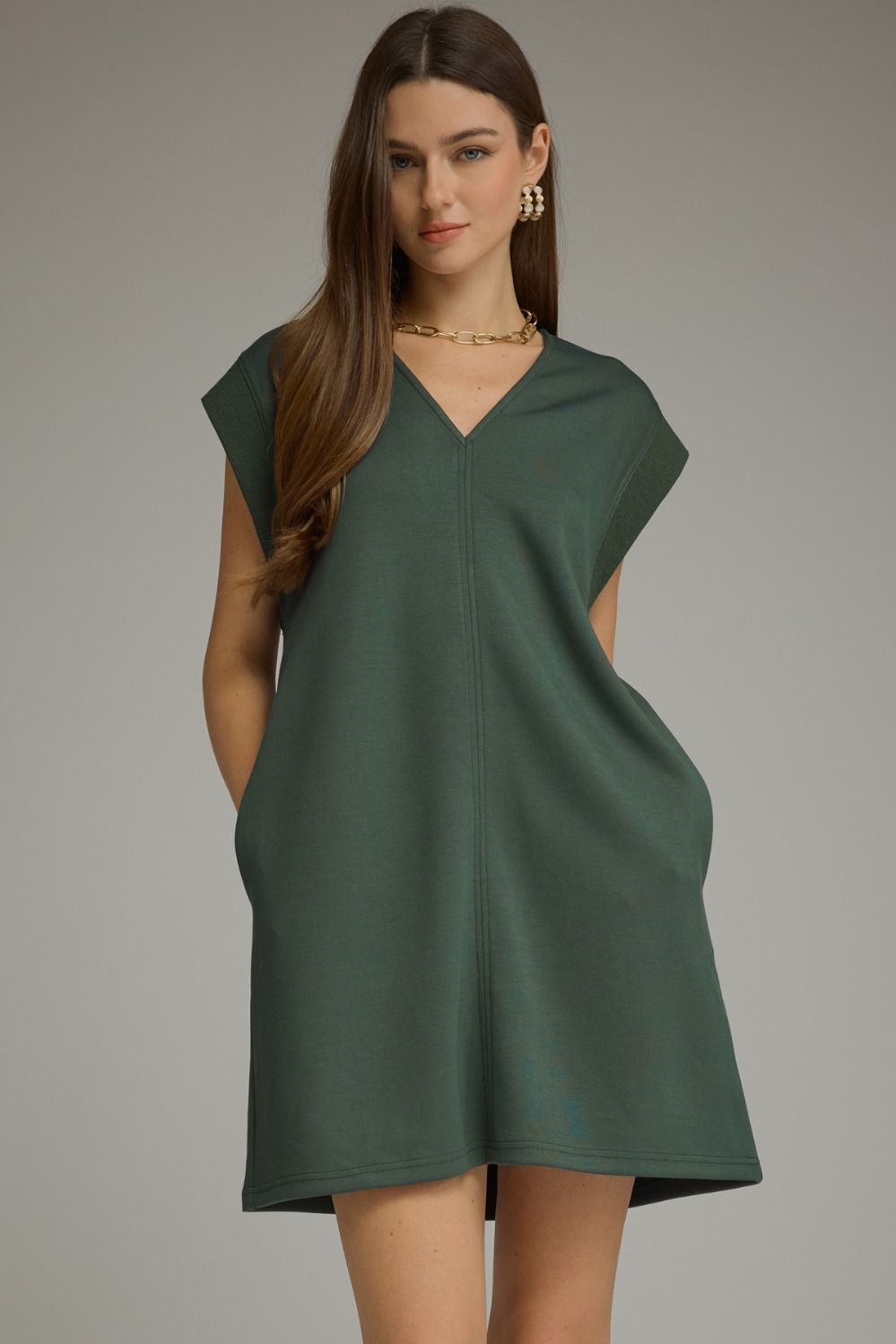 💚 Forest & Flirty Dress